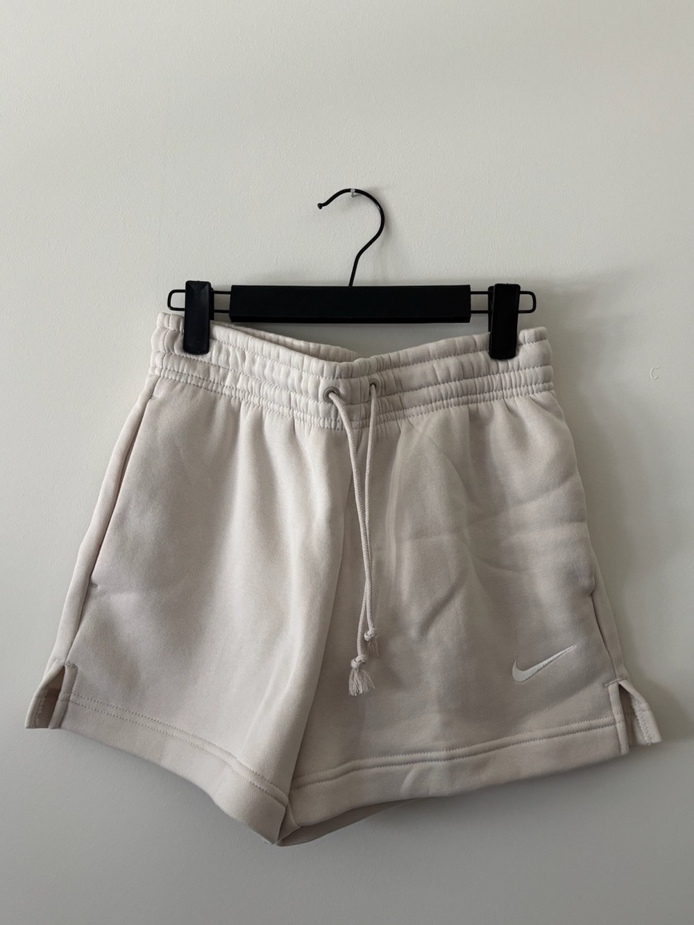 Nike Standard Fit shorts size XS new with tags